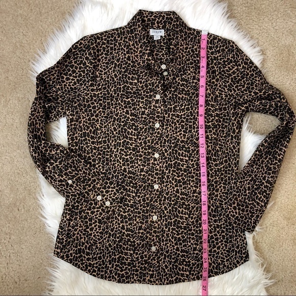 New J. Crew Button-up Leopard Shirt Signature Fit - Picture 12 of 12